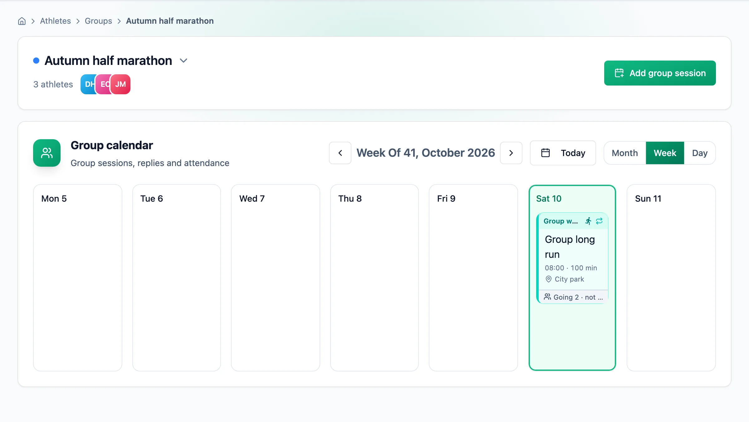 Group calendar in week view: group name with its members, the Add group session button and a Saturday session card with time, place and reply count
